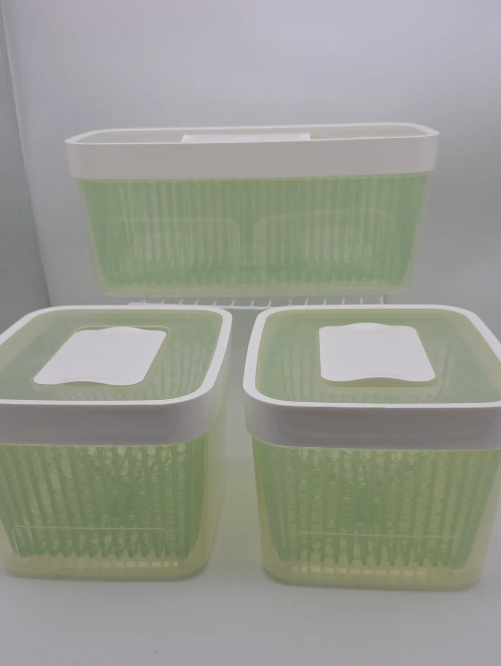 Oxo GreenSaver Produce Keeper 1 5Qt Large & 2 4.3 Qt Containers Lot of 3 total